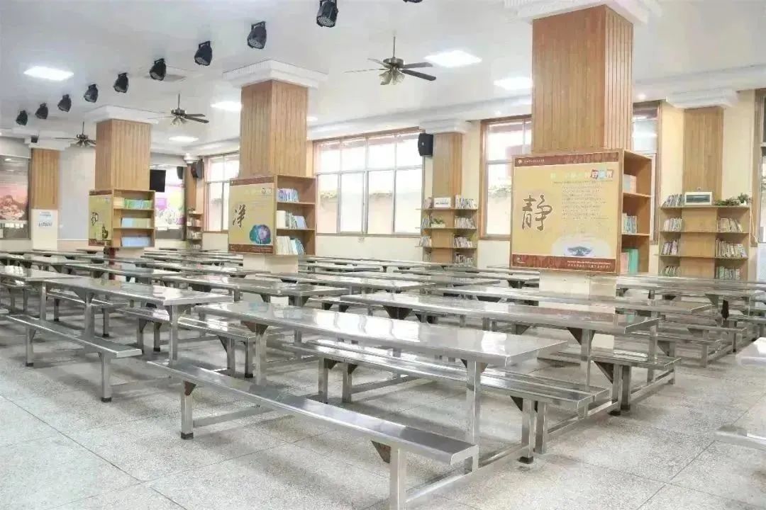 深圳龙华校区